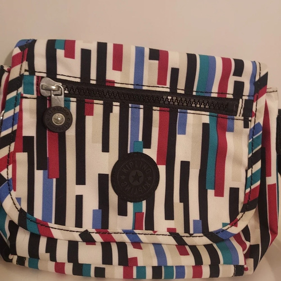 Kipling Live. Light Multicolor Stripes Sabia Mini Cross body Bag/Purse - Picture 3 of 9
